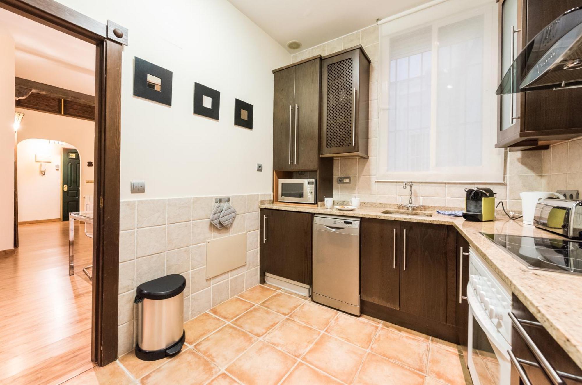 Appartamento Downtown Jacuzzi Madrid Esterno foto